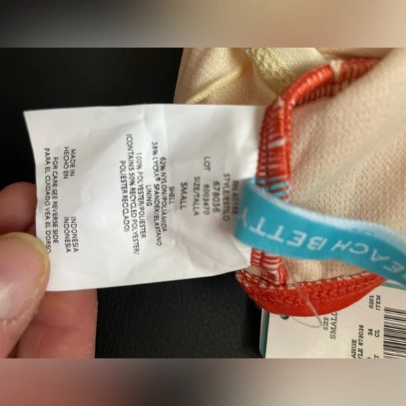 Beach Betty by Miracle Brands slimming cut out one piece, size small NWT. - Picture 5 of 7